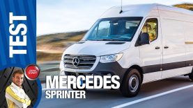 1 milione di km con il Mercedes Sprinter: la storia del furgone del pilota Ermax Bastianini